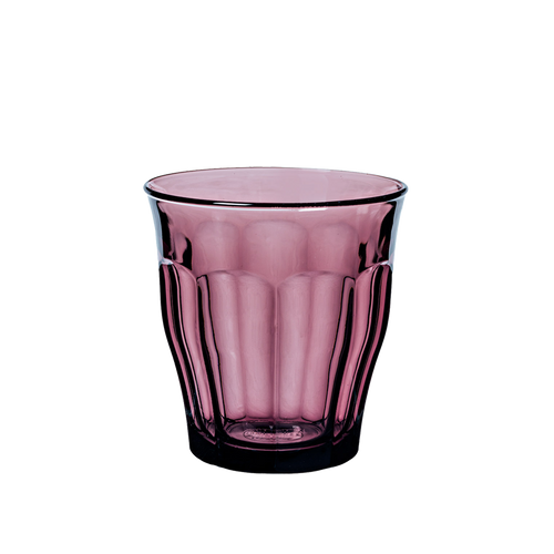 Duralex Le Picardie. Iconic medium plum purple glass tumbler. Le verre iconique de taille moyenne en verre violet prune.