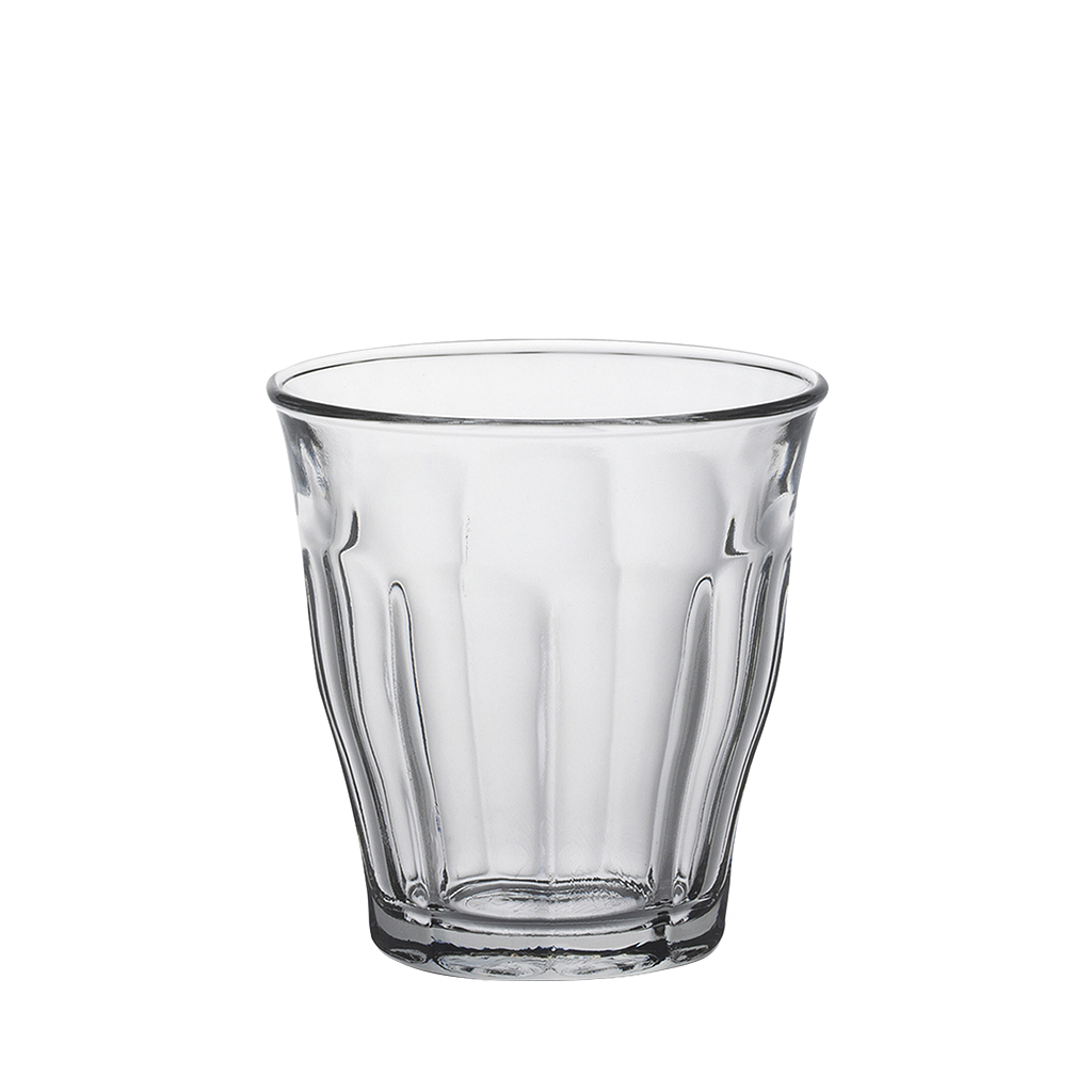 Duralex Le Picardie. A clear short glass tumbler with beveled edges. Un tumbler court en verre transparent avec des bords biseautés.