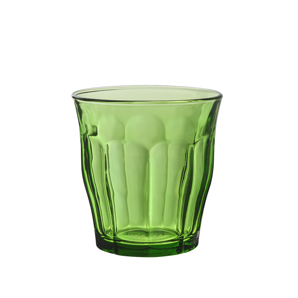 Duralex Le Picardie. A green short glass tumbler with beveled edges. Un tumbler court en verre vert avec des bords biseautés.