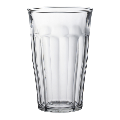 Duralex Le Picardie. A clear tall glass tumbler with beveled edges. Un tumbler haut en verre transparent avec des bords biseautés.