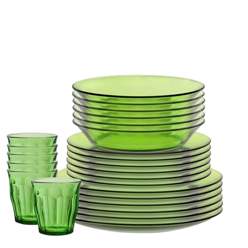 Duralex Lys. 24 Piece Green Glass Dinnerware Set. Six green glass dinner plates, six green glass dessert plates, six green glass bowls, six green glass tumblers with beveled edges. Ensemble de vaisselle de 24 pièces en verre vert. Six assiettes à dîner en verre vert, six assiettes à dessert en verre vert, six bols en verre vert, six tumblers en verre vert avec des bords biseautés.