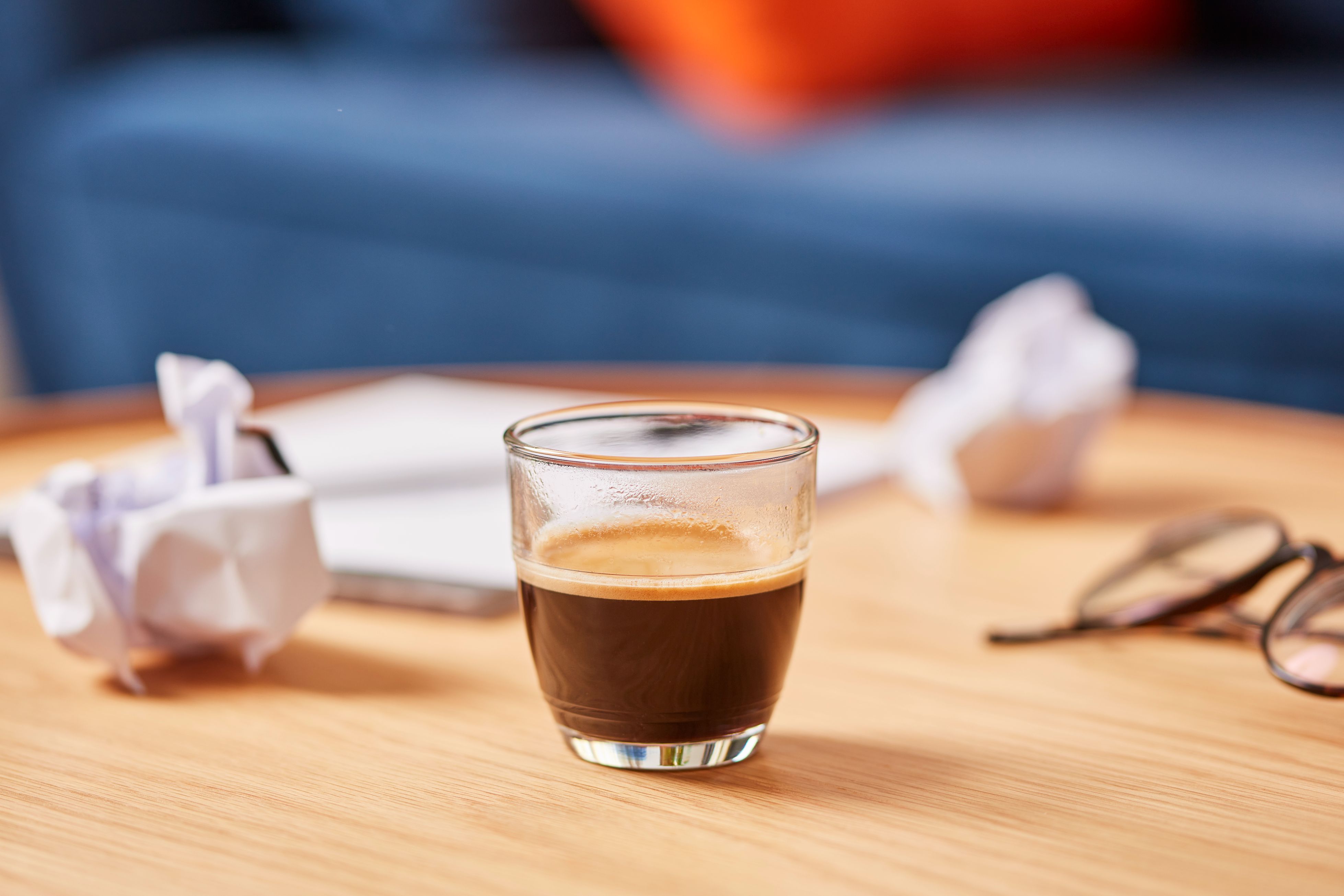 Le Gigogne. Clear Glass Coffee Cup. Tasse à café en verre transparent.