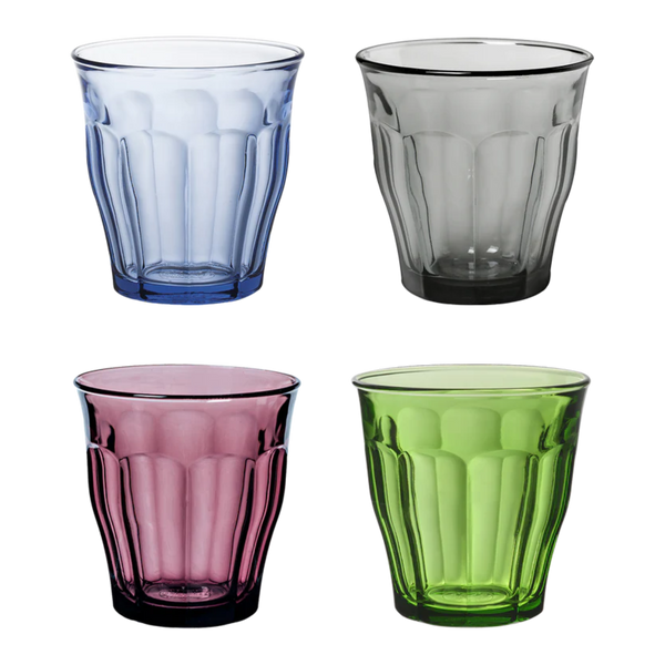Duralex Le Picardie. Four medium glass tumblers in blue marine, grey, plum purple, and green. Quatre verres de taille moyenne en verre bleu marine, gris, violet prune et vert.
